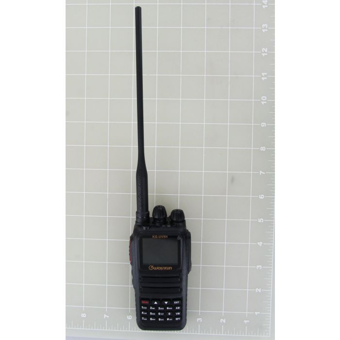 Wouxun KG-UV8H Dual Band Amateur Radio (8 watts / 2m/70cm / 3200 mAh battery)